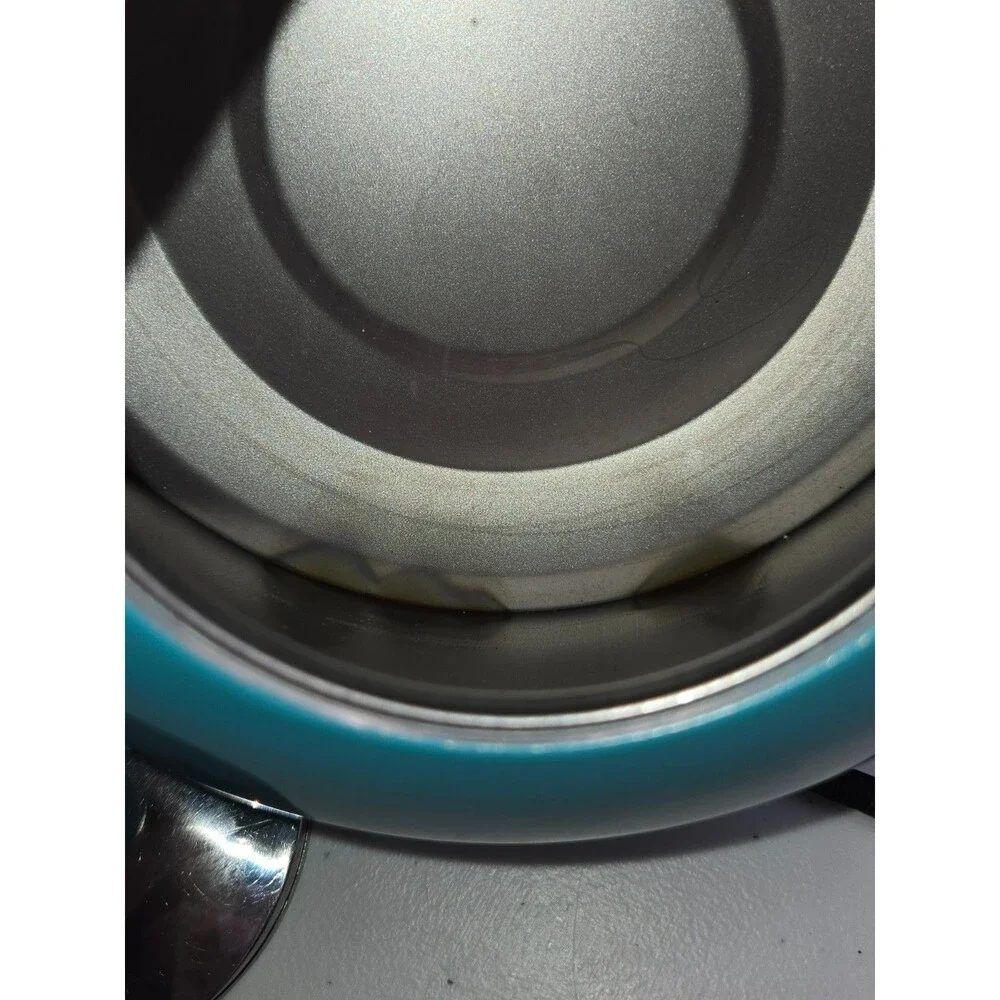 Vibrant Teal / Turquoise Whistling Tea Kettle – Stainless Steel Base (1.5–2 Qt)
